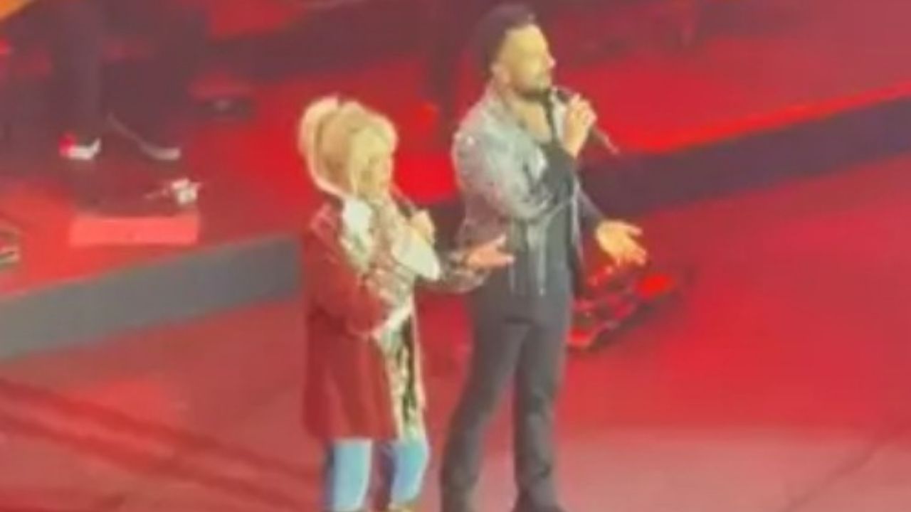 O anlar kamera kaydında! Megastar ve Süperstar aynı sahnede